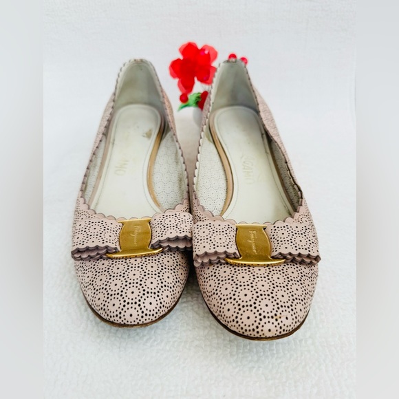 Ferragamo Pumps Size 6 - Picture 2 of 7